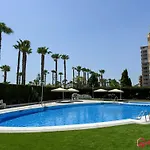 Aura Lux 아파트 오로페사델마르